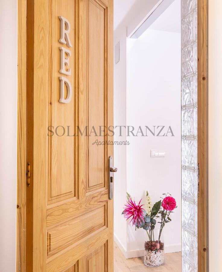 Blue & Red By Sol Maestranza Apartamento Málaga Exterior foto